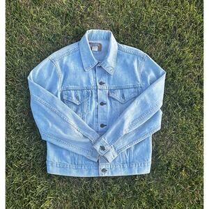 Vintage Late 80s Lee 705 trucker Jacket Light Blue Even Fade